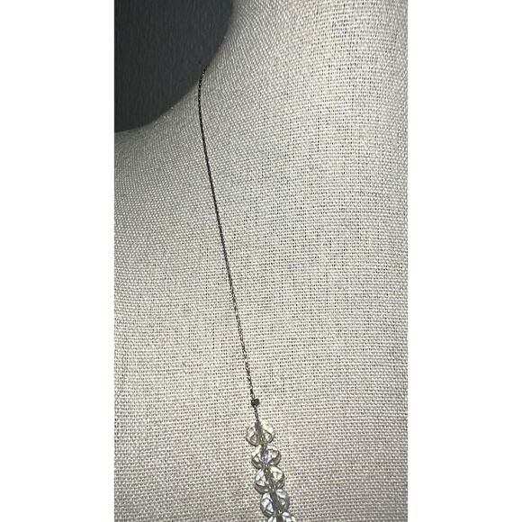 Glass Necklace faceted AB beads graduated silver tone chain EUC 9” - Picture 3 of 4